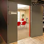 Ibis Ouest - A9