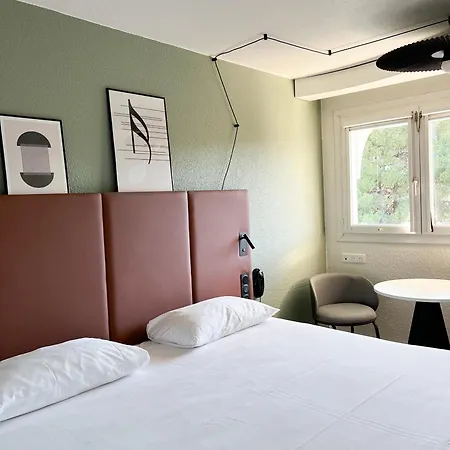 Hotel Ibis Ouest - A9 Nîmes