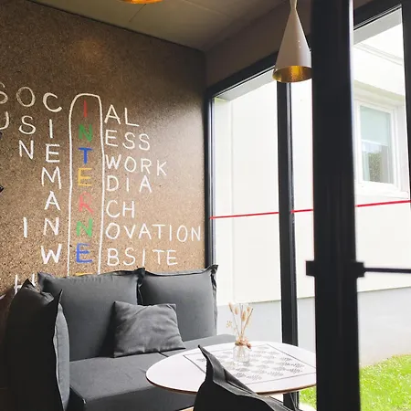 Hotel Ibis Ouest - A9 Nimes
