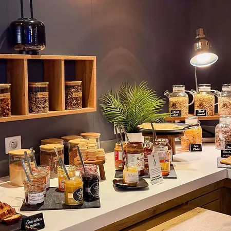 Ibis Ouest - A9 Hotel 3*