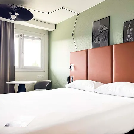 Hotel Ibis Ouest - A9 Nîmes