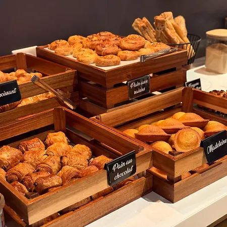 Ibis Ouest - A9 Hotel 3*