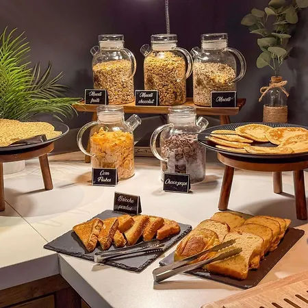 Ibis Ouest - A9 3* نيم