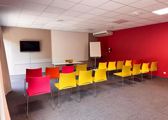 Hotel Ibis Ouest - A9 3*