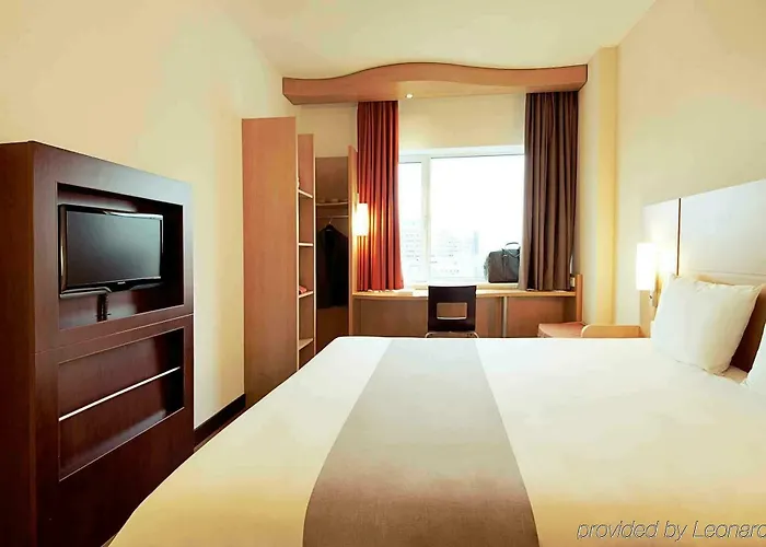 Ibis Ouest - A9 Nîmes